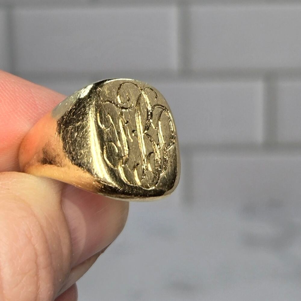 Vintage SZ 8 14k Yellow Gold 14.59G Initial Signet Ring - Picture 4 of 9